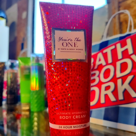 Cream you're the one - Picture 1 of 3